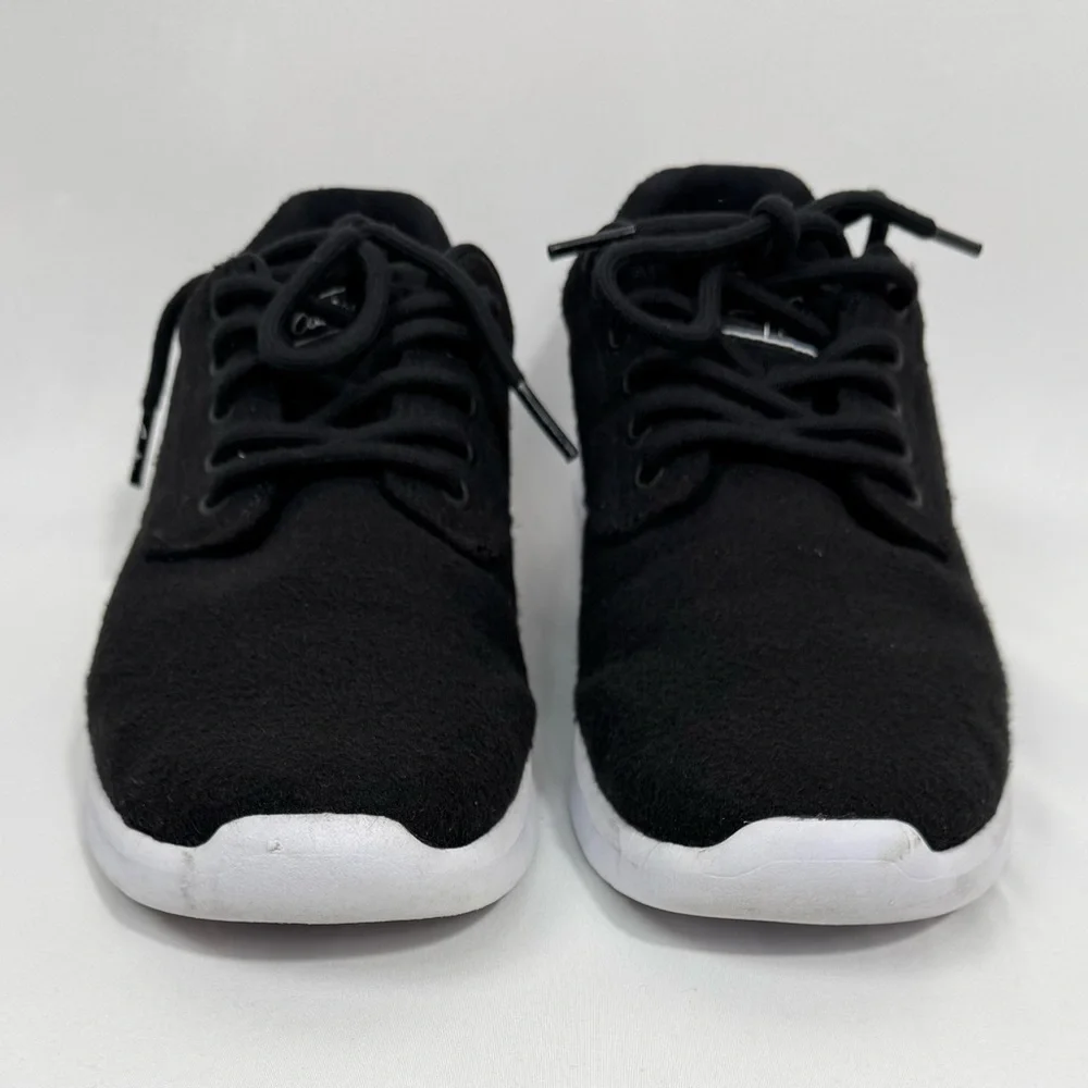 Travis Mathew Cuater The Daily Wool Sneaker Shoes Black White Golf  Mens Sz 8